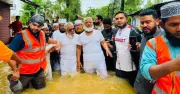 জামায়াত আমিরের বন্যাদুর্গত এলাকা পরিদর্শন, ত্রাণ বিতরণ