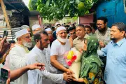 বন্যার্তদের পাশে জামায়াত আমির, ত্রাণ বিতরণ ও পরিদর্শন