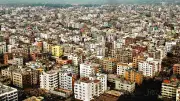 বায়ুদূষণের শীর্ষে লাহোর, ঢাকার অবস্থান কত?