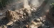 চীনের কানসুতে ভূমিধসে ১৬ জন আটকা, বজ্রঝড়ে ২৭৫ আহত