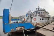 নিম্নচাপে হাতিয়ার সঙ্গে নৌযোগাযোগ বন্ধ, ৩ নম্বর সতর্কতা
