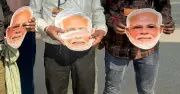 মোদির মুখোশ পরে মোবাইল ফোনের দোকানে চুরির চেষ্টা রাজস্থানে