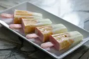 আম-নারকেলের ললি: দারুণ স্বাদের সহজ রেসিপি