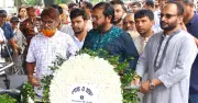 মজিবুর রহমান মঞ্জুর মতে ফজলুল হক ছিলেন মধ্যপন্থার পথপ্রদর্শক