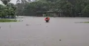 ভারি বর্ষণে দক্ষিণ-পূর্ব বাংলাদেশে ৩০ জনের মৃত্যু, বন্যা-ভূমিধসে বিপর্যয়