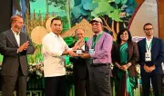 জাতীয় পরিবেশ পদক-২০২৫ পেলেন তিন ব্যক্তি ও তিন প্রতিষ্ঠান