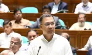 প্রাথমিক ও মাধ্যমিক শিক্ষকদের সম্মানী পর্যায়ক্রমে বাড়ানোর ঘোষণা প্রধানমন্ত্রীর