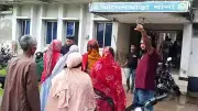 যুবককে নির্যাতনের অভিযোগে থানা ঘেরাও, পুলিশ সদস্যসহ আহত ৬