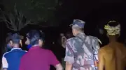 লাইট বন্ধে পুশইনের শঙ্কা, চাঁপাইনবাবগঞ্জ সীমান্তে উত্তেজনা