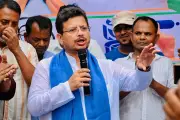 দিল্লিতে নির্বাচন কমিশনে তৃণমূলের প্রতীক ও তহবিল দাবি ঋতব্রতের