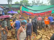 উখিয়ায় রোহিঙ্গা ক্যাম্পে দেয়াল ধসে ৮ শিক্ষার্থী নিহত, ৩ জন আশঙ্কাজনক