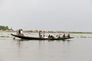 কিশোরগঞ্জের হাওরে আবার ডাকাতি: নৌযাত্রীদের মধ্যে আতঙ্ক