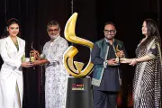সালমান শাহর স্মৃতিচারণায় কাঁদলেন শাবনূর