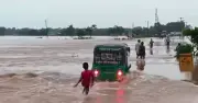 সুনামগঞ্জে হাওরে পর্যটক নিরাপত্তায় জেলা প্রশাসনের ৭ নির্দেশনা