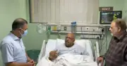 তারেক রহমানের হাসপাতালে গিয়ে অসুস্থ নেতার খোঁজ নেওয়া