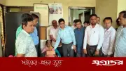 রায়পুরায় নির্যাতিত বৃদ্ধার পাশে ইউএনও, চিকিৎসার দায়িত্ব নিলেন