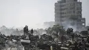 ভেনেজুয়েলায় ভূমিকম্পে মৃত্যু ৪ হাজার ছাড়াল, হোয়াইটওয়াশ এড়াতে বাংলাদেশের লক্ষ্য ২০০ রান